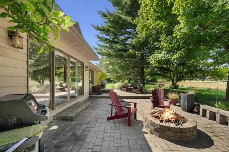 A-Backyard-Fire-Pit