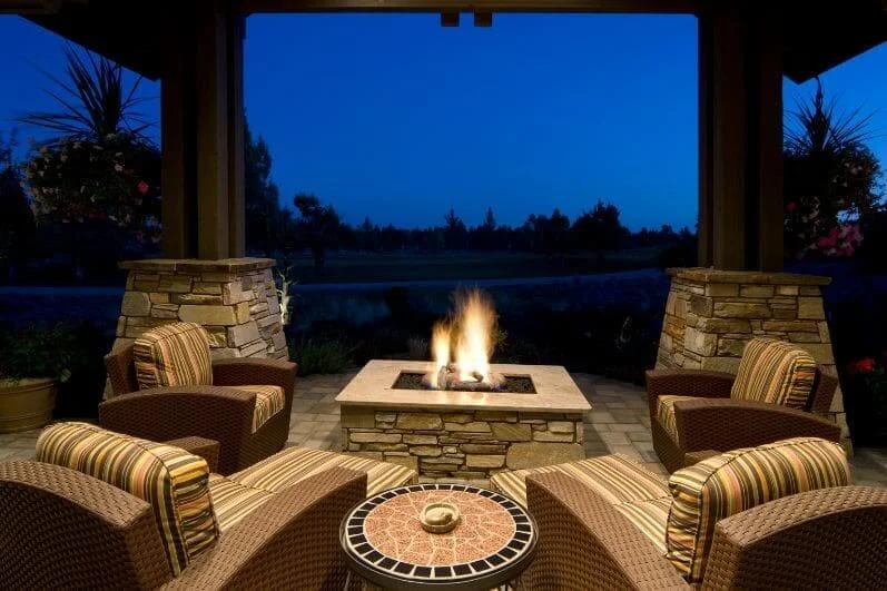 Fire-Pit-in-a-Sunken-Deck